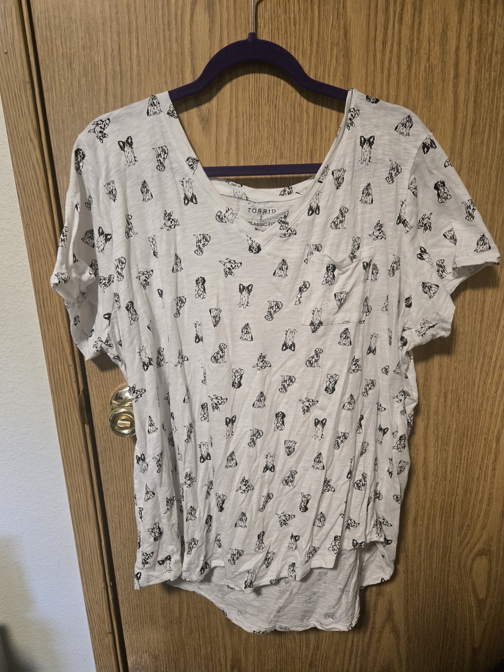 torrid White Short-Sleeve V-Neck Tee with Black Dog Print